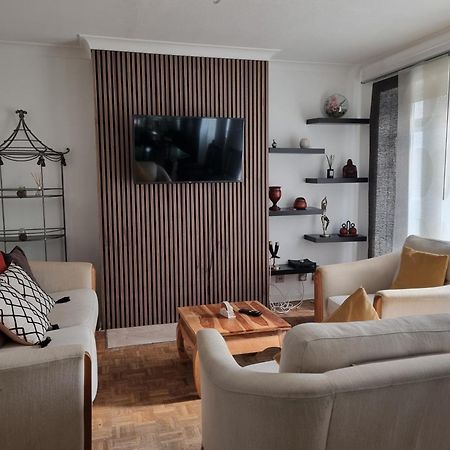 2 Bed Semi-Detached House Villa Пул Екстериор снимка